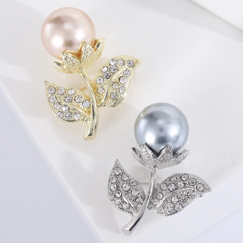 Elegante Legierung Blumen Brosche Pin Mit Künstlicher Perle Und Strass Dekoration Gold Silber Metall Blume Pin Für Damen