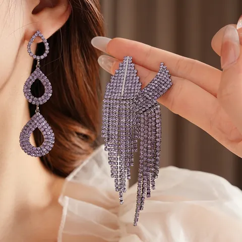 Orecchini Pendenti Con Nappe Geometriche Per Donna Con Strass Viola Rame E Perno In Argento Gioiello Elegante