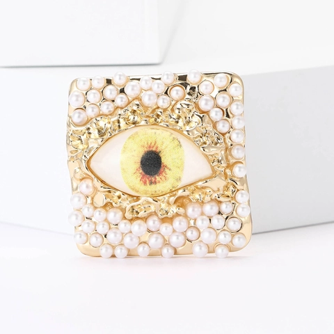 Quadratische Evil Eye Brosche Pin Legierung Vergoldet Künstliche Perlen Geometrischer Schmuck Mode Unisex