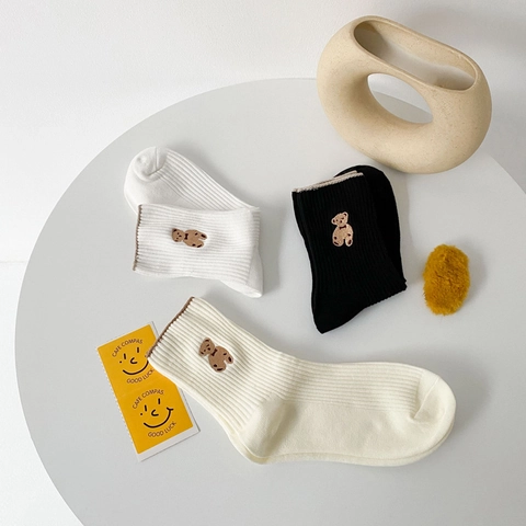 Women Cotton Crew Socks Ribbed Knit Embroidery Teddy Bear Pattern JK Student Style Breathable Absorbent Soft Casual