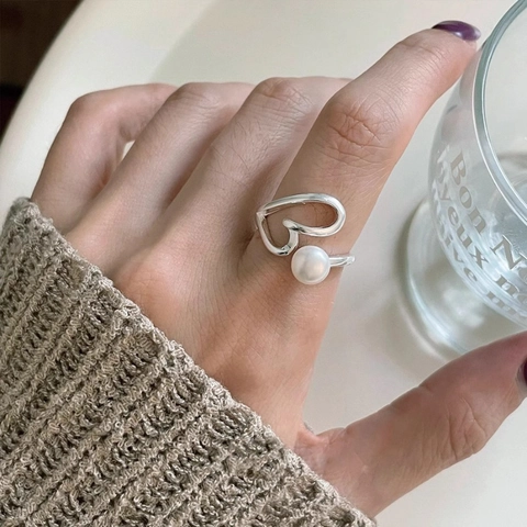 Fashion Hollow Heart Artificial Pearl Open Ring Copper Silver Plated Adjustable Finger Ring For Women Daily Jewelry