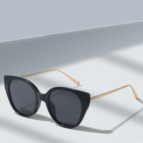 Oversized Katzenaugen Sonnenbrille Für Damen PC Rahmen Metallbügel UV400 Schutz Outdoor Mode