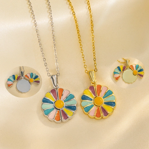 Daisy Flower Pendant Necklace Colorful Enamel Titanium Steel Water Wave Chain Sweet Pastoral Style Jewelry For Women