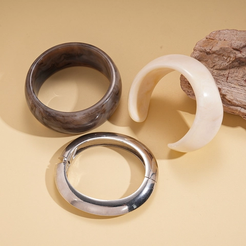 Brazaletes Gruesos Resina Textura Mármol Aleación Metal Pulido Geométrico Retro Accesorios De Moda Para Mujeres