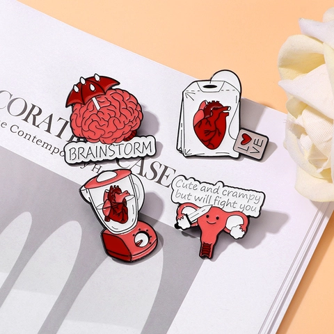 Lustige Cartoon Organ Emaille Broschen Kreative Legierung Herz Gehirn Gebärmutter Anstecknadel Medizinischer Humor Schmuck Geschenk