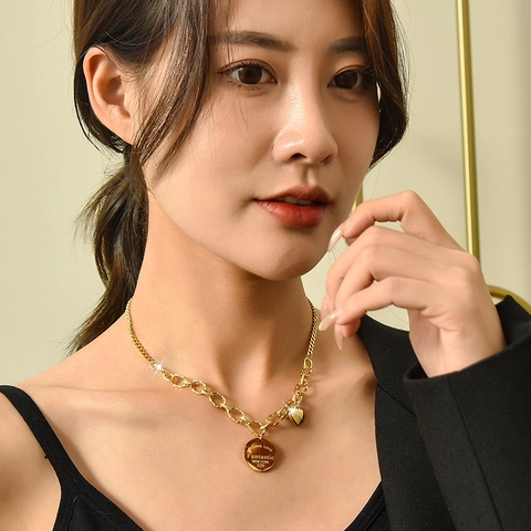 Collier Pendentif Cœur Et Médaille Ronde Acier Inoxydable Gravé Eternal Love Chaîne Épaisse Bijoux Pour Femmes