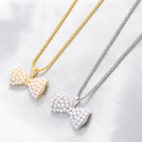 Squisita Collana con Ciondolo a Fiocco in Rame e Perla Artificiale Moda Catena a Cavolfiore Girocollo per Donna Regalo Elegante