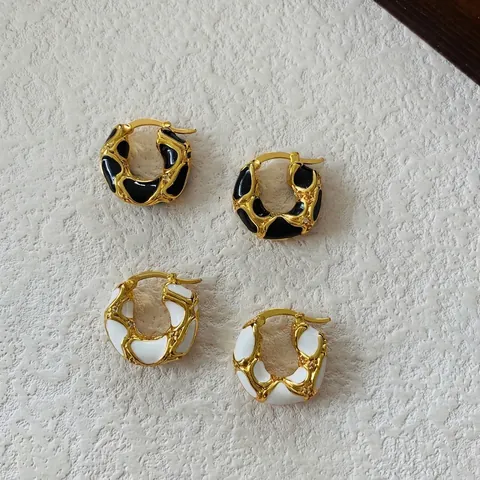 Vintage French Light Luxury Copper Enamel Round Hoop Earrings With Rhinestone Retro Geometric Stud Earrings For Women Jewelry