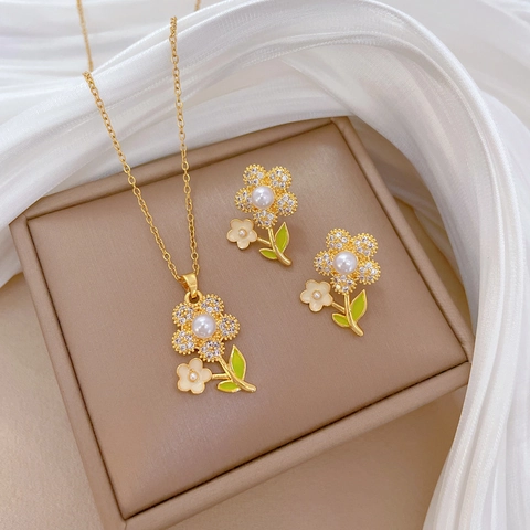 Flower Pendant Necklace And Earrings Elegant Rhinestone Zirconia Faux Artificial Pearl Enamel Gold Plated With Silver Earring Post