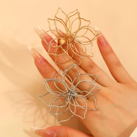 Vintage Multi Layer Iron Woven Lotus Flower Hollow Adjustable Open Finger Ring Exaggerated Statement Earrings For Women Jewelry