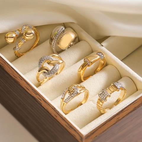 Geometrisch Offen Verstellbarer Ring Kupfer Zirkon Gold Silber Plattiert Ins Mode Minimalistisch Luxus Gedreht Mikro Eingelegt
