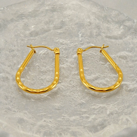 Stainless Steel Hammered U-Shaped Hoop Earrings French Vintage Style Retro Elegant Jewelry For Women Gold Color