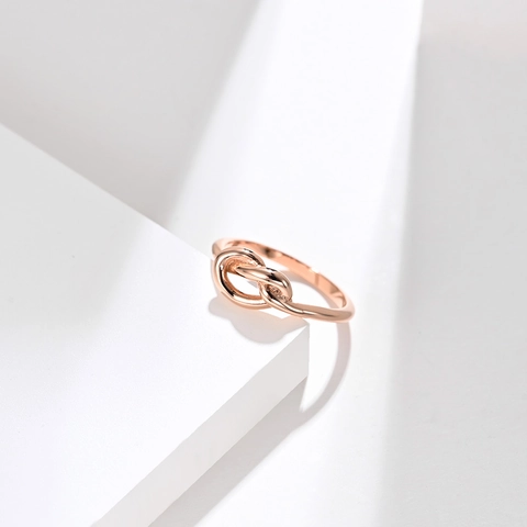 Knot Ring Stainless Steel Minimalist Polished Infinity Love Knot Band For Men Women Unisex Fashion Jewelry