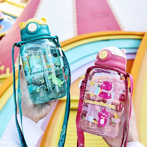 Cartoon Kinder Waterfles Met Rietje En Verstelbare Riem Draagbare Plastic School Drinkfles Voor Buiten