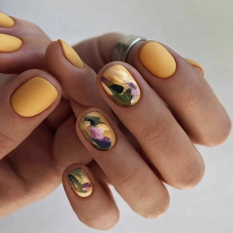 Matte Yellow Press On Nails Irregular Graffiti Oil Painting Style Short Square Round Artificial Nails For Women