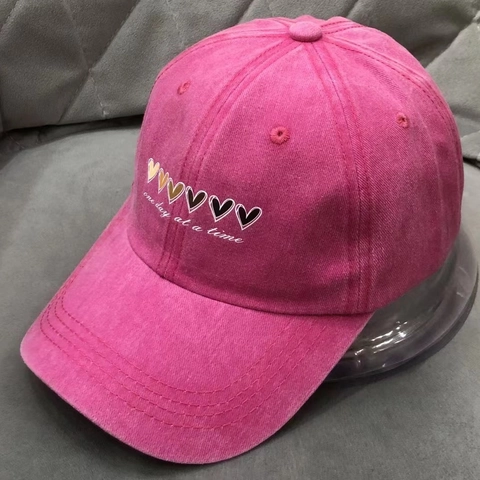 Berretto da Baseball in Cotone Lavato Vintage per Uomo Donna Ricamo Lettera Cuore Sfumato Cappello da Sole Retrò Regolabile Casual Sportivo