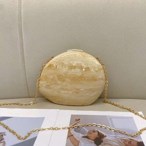 Pochette De Soirée Pour Femmes Motif Marbre Coque Rigide Acrylique Forme Galet Sac À Bandoulière Avec Chaîne