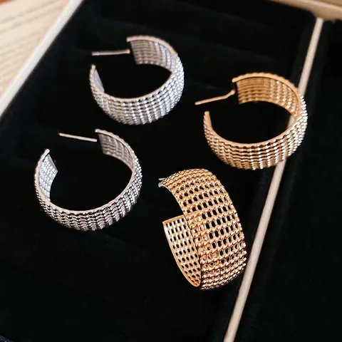 Pendientes De Botón En Forma De C Con Malla De Encaje Y Poste De Plata Cobre Joyería De Moda Minimalista Retro Para Mujeres