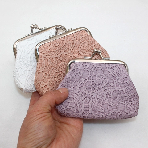 Dames Vintage Kant PU Leer Muntportemonnee Retro Bloemen Reliëf Mini Kussluiting Portemonnee Kleine Tas Opslag Voor Munten Sleutels