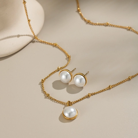 Elegant White Artificial Pearl Necklace And Stud Earrings Gold Plated Stainless Steel Waterproof Hypoallergenic For Women