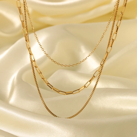 Women Triple Layer Necklace 18K Gold Plated Stainless Steel Multi Strand Ins Fashion Geometric Minimalist Jewelry