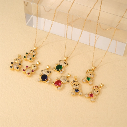 Teddy Bear Pendant Necklace Gold Plated Stainless Steel Micro Pave Cubic Zirconia Heart Zircon Fashion Jewelry For Women