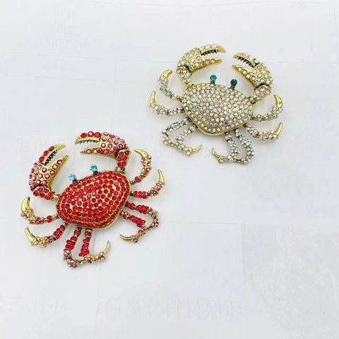 Spilla a Granchio in Lega Esagerata Con Strass Forma Animale Personalizzata Placcata in Oro Spilla in Cristallo Gioielli Regalo