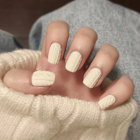 Press On Nails 3D Cable Knit Sweater Texture Milky White Short Square Shape Matte Artificial Fake Nails For Women Autumn Winter Style