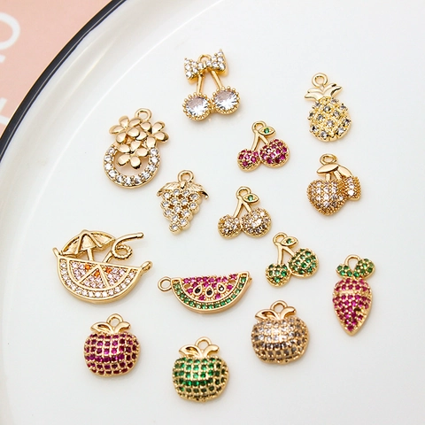 Pendentifs en Cuivre Forme Fruits Micro-Incrusté de Zirconia Accessoires de Bijoux DIY pour Collier Boucle d'Oreille Bracelet Charms Bijoux
