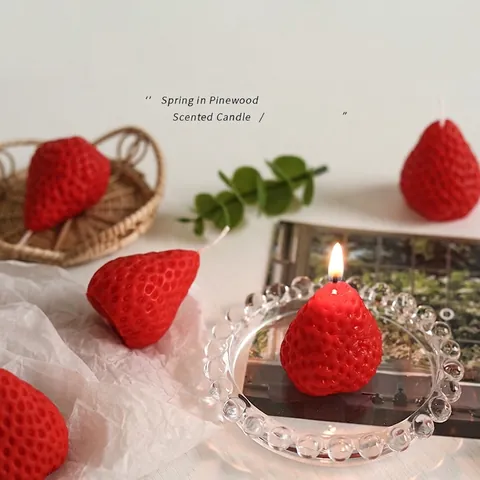 Creative Cute Strawberry Scented Candle Simulation Fruit Soy Wax Small Candle Home Decor Romantic Gift Party Aromatherapy