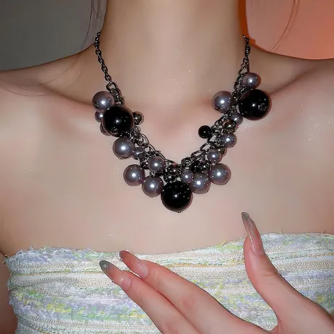 Statement Cluster Ketting Met Imitatieparels In Verschillende Maten Legering Ketting Chunky Gothic Dark Style