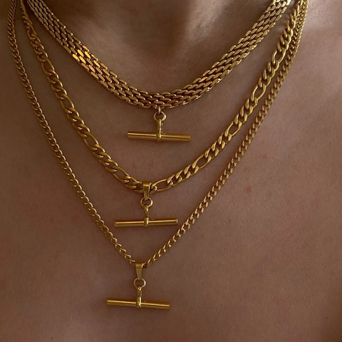 Minimalistische 18K Vergulde Roestvrijstalen Ketting Met T-Bar Hanger Knevelsluiting Cubaanse Figaro Schakelketting Voor Dames