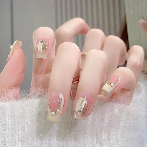 French Style Press On Nagels Met Kunstparel En Steentjes Decoratie Roze Gradiënt Elegante Natuurlijke Kunstnagels
