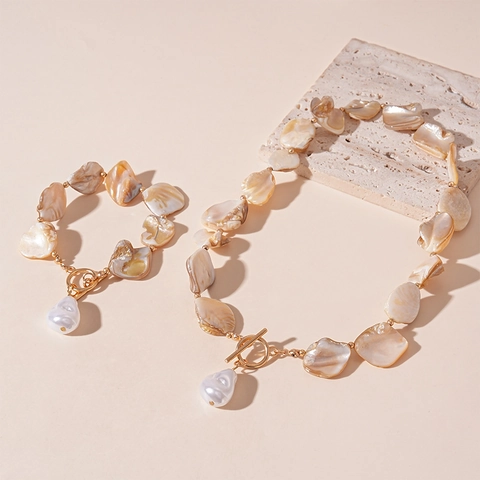 Irregular Shell Imitation Artificial Pearl Necklace And Bracelet OT Toggle Clasp Artificial Baroque Pearl Pendant Vacation Beach Jewelry Women