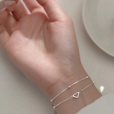 Double Layer Heart Bracelet Minimalist Alloy Hollow Heart Pendant Beaded Chain Adjustable Fashion Jewelry For Women