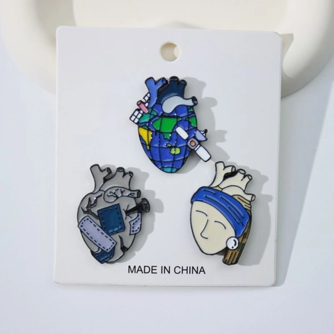 Ensemble de Broches en Émail de Cœur Anatomique Créatif Pin's de Revers en Alliage de Zinc Forme d'Organe Bijoux de Mode pour Sac à Dos