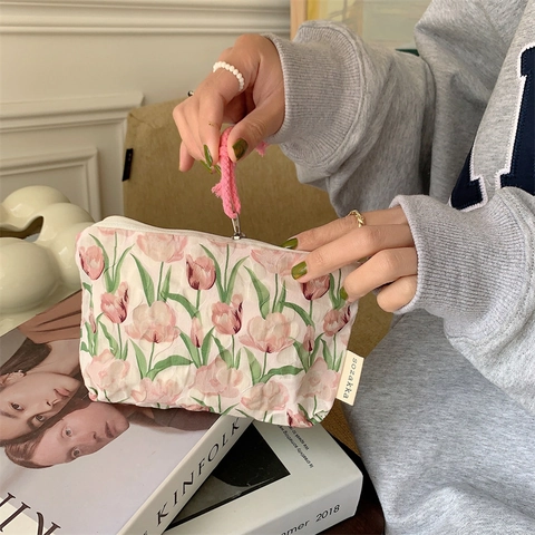 Florales Stoff-Aufbewahrungsetui Mini-Make-up-Tasche Mit Buntem Geflochtenem Seil Reißverschluss Für Den Täglichen Gebrauch