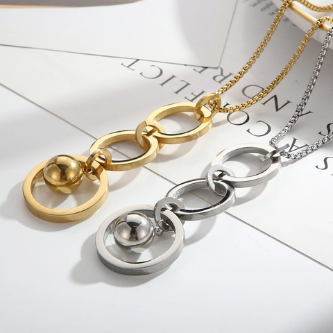 Stainless Steel Interlocking Rings Pendant Necklace With Round Bead Geometric Simple Commute Style Jewelry For Women