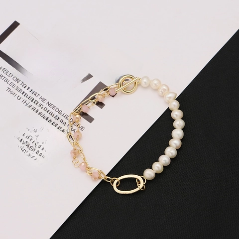 Bracelet Perles Eau Douce Asymétrique Femme Cuivre Plaqué Or 18K Améthyste Cristal Design Baroque Vintage Fermoir Toggle