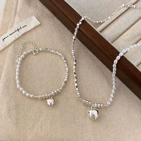 Parure De Bijoux Vintage Collier Bracelet Künstliche Perle Et Métal Épissé Pendentif Cœur Pour Femmes Élégant Minimaliste Poli