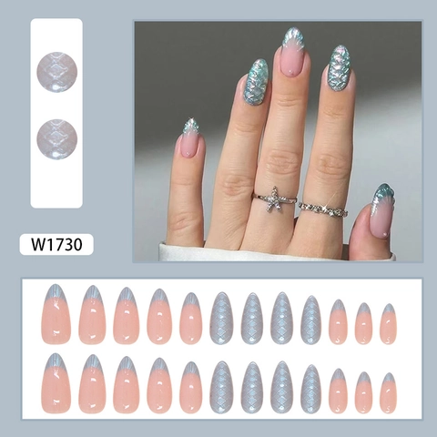 Uñas Postizas Press On Textura Escamas De Sirena Forma Almendra Punta Francesa Azul Plateado Fantasma Uñas Artificiales