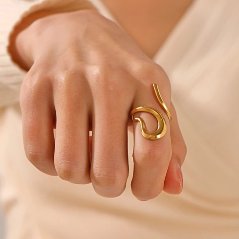 Geometrische Holle Roestvrijstalen Ring Minimalistisch Verguld Titanium Staal Golvende Abstracte Curve Verstelbaar Voor Dames
