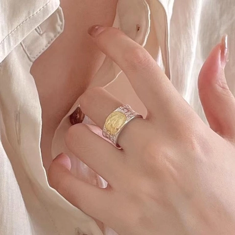 925 Sterling Silver Ring Two Tone Gold Medallion Virgin Mary Relief Vintage Retro Wide Band Open Adjustable For Women