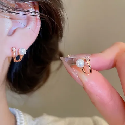 Orecchini A Lobo Oro Rosa Forma C Con Zircone Imitazione Perla Artificial E Perno In Argento Sterling 925 Elegante Donna