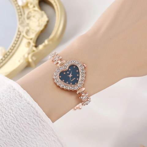 Elegant Heart Shaped Dial Quartz Watch Rhinestone Flower Bracelet Adjustable Slider Clasp Alloy Jewelry Watch For Women