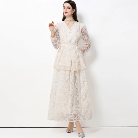 Elegantes Oberteil Und Maxirock Aus Spitze Französischer Stil Stickerei Hohl Aus Langarm V-Ausschnitt Hohe Taille Aprikose
