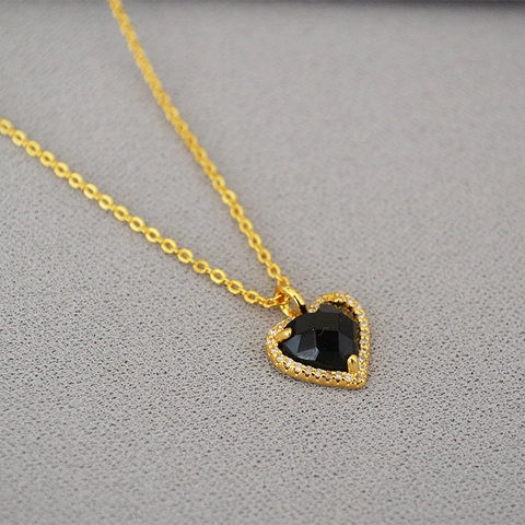 Collana con Pendente a Cuore in Ottone Placcato Oro 18K Stile Coreano Per Donna Strass Neri Intarsiati Gioielli Eleganti Alla Moda
