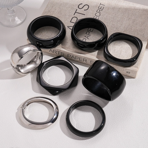 Chunky Bangles Resin And Metal Minimalist Geometric Circle Hexagon Square Dark Style Fashion Hand Jewelry For Women