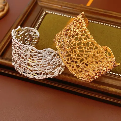 Breites Manschettenarmband Kupfer Durchbrochene Spitze Übergröße Geometrischer Offener Armreif Für Frauen Modeschmuck