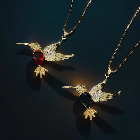 Collana Pendente Colibrì Lega Dorata Con Zirconia Pera Rossa Verde Catena Box Gioielli Animali Per Donna